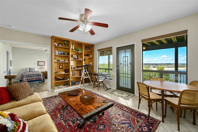 713 Mariner, Lakeway, TX 78734