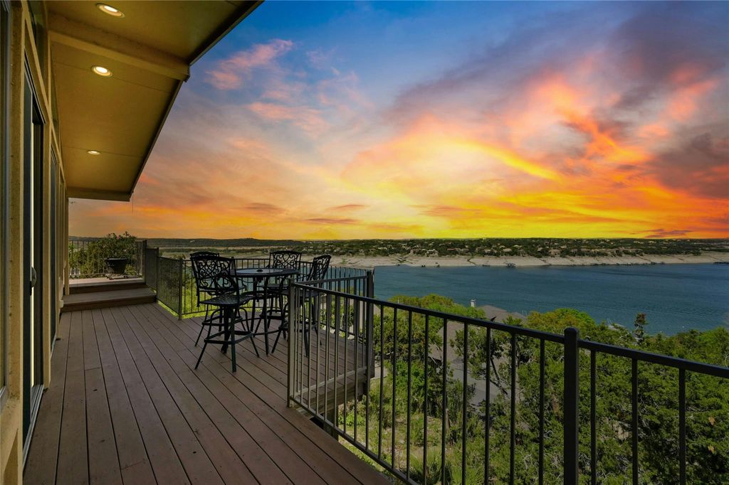 713 Mariner, Lakeway, TX 78734