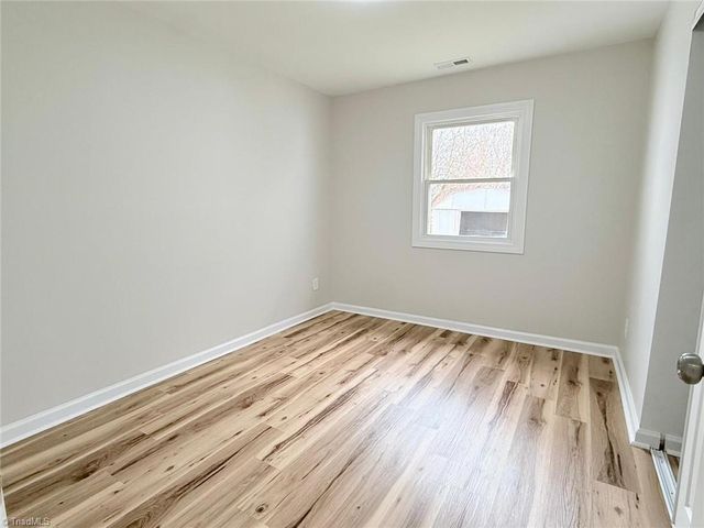 1614 Oneka Avenue, High Point, NC 27260