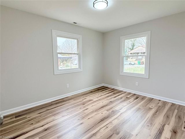 1614 Oneka Avenue, High Point, NC 27260