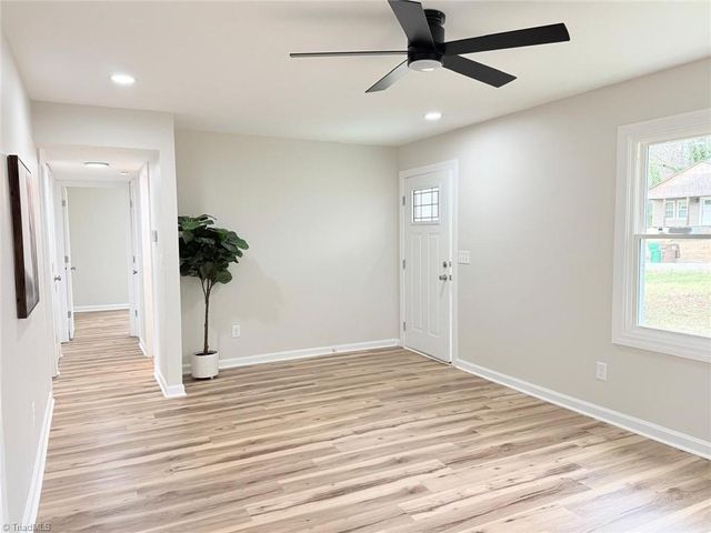 1614 Oneka Avenue, High Point, NC 27260