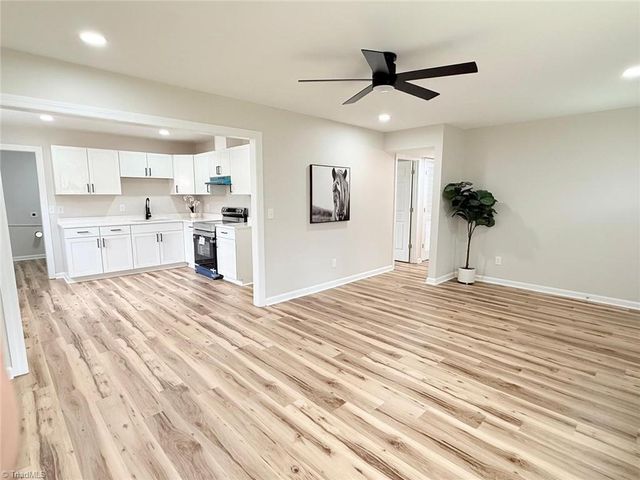 1614 Oneka Avenue, High Point, NC 27260