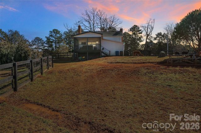 3433 Grey Road, Davidson, NC 28036