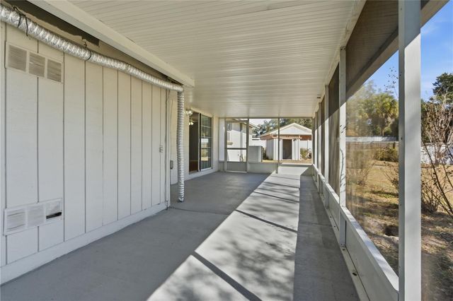 6439 EDEN LANE, Tampa, FL 33634