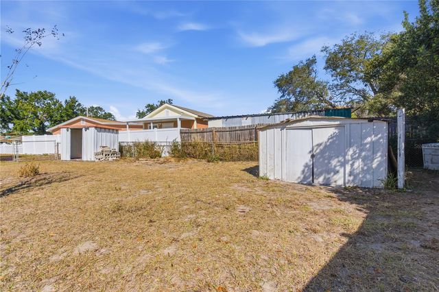 6439 EDEN LANE, Tampa, FL 33634