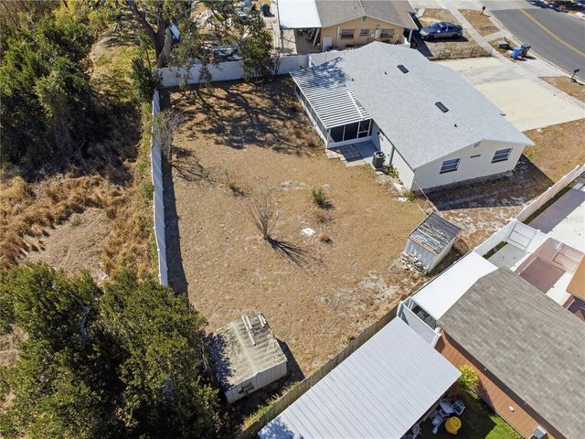 6439 EDEN LANE, Tampa, FL 33634