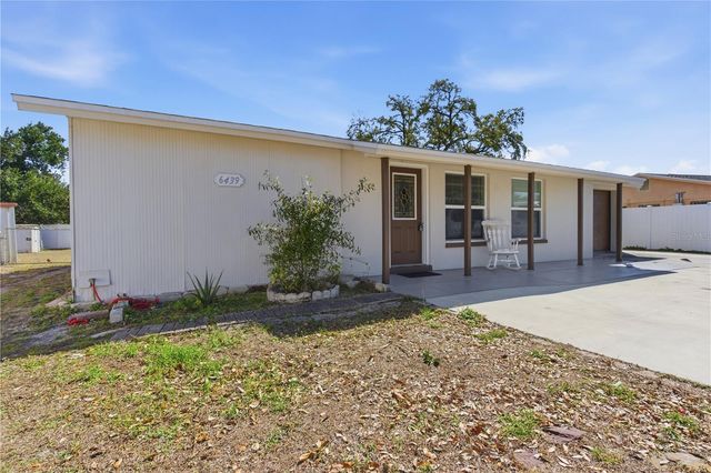 6439 EDEN LANE, Tampa, FL 33634