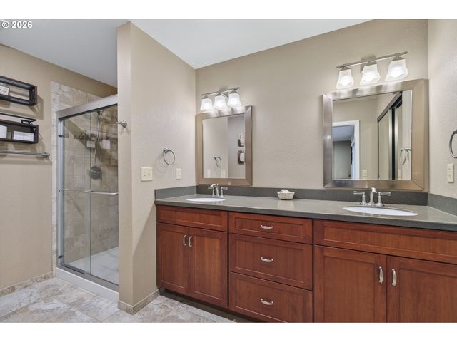 18313 Ne 219TH St, Battle Ground, WA 98604