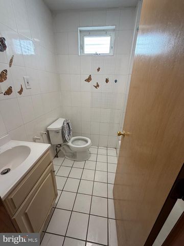 820 WINTON ST, Philadelphia, PA 19148
