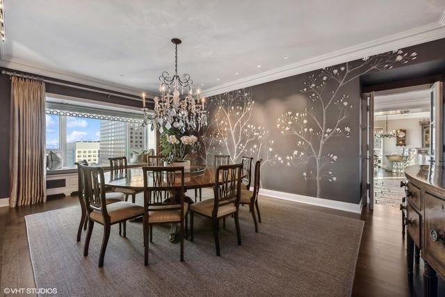 800 N MICHIGAN Avenue 3501, Chicago, IL 60611