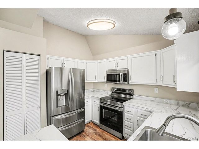 4245 Bluejay Ct, Colorado Springs, CO 80916