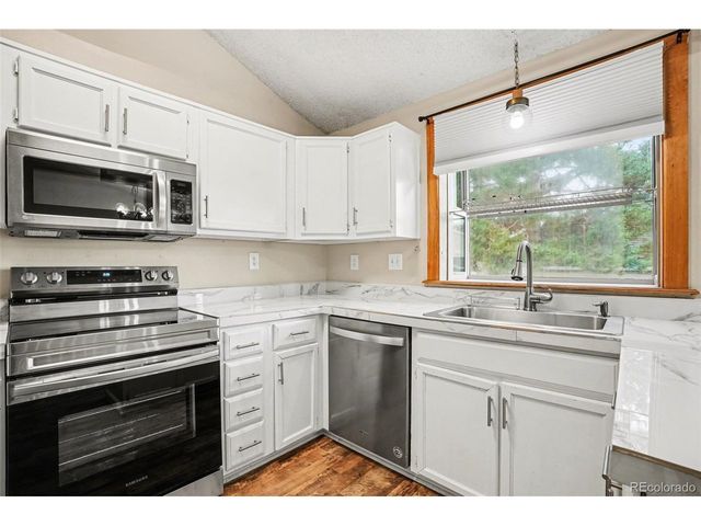 4245 Bluejay Ct, Colorado Springs, CO 80916