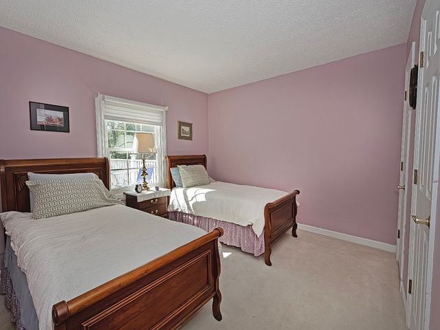 9745 Lindsay, Mccandless, PA 15237