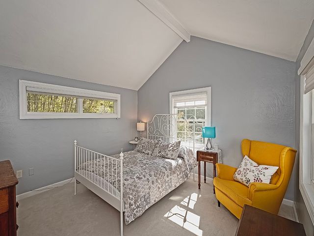 9745 Lindsay, Mccandless, PA 15237