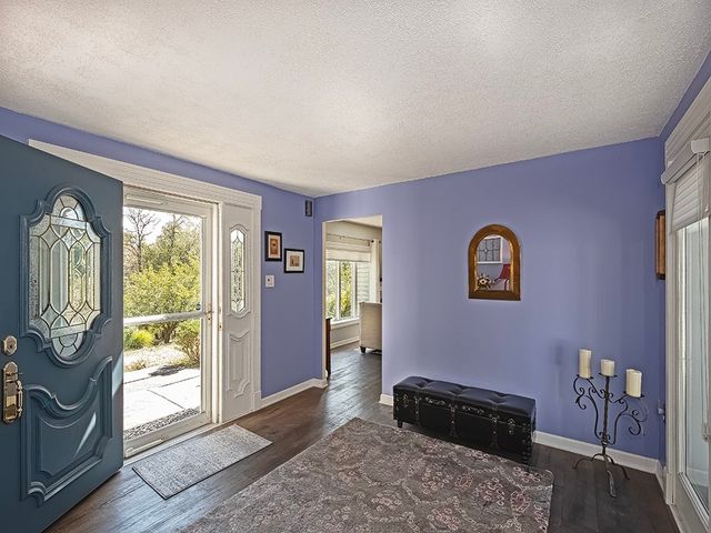 9745 Lindsay, Mccandless, PA 15237