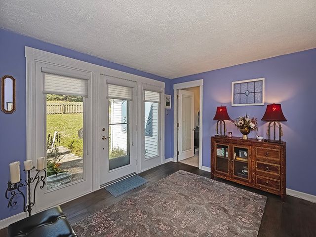 9745 Lindsay, Mccandless, PA 15237