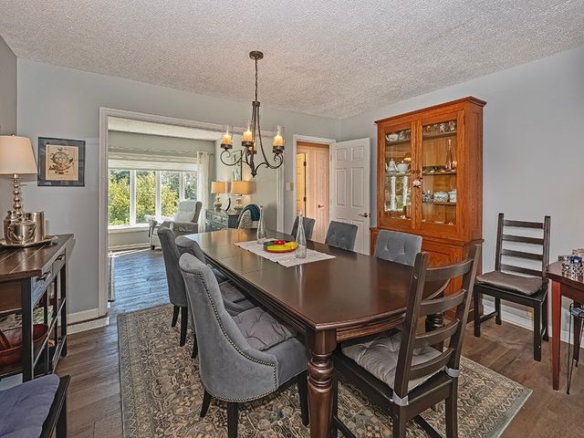 9745 Lindsay, Mccandless, PA 15237