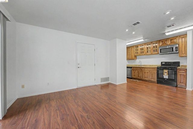 222 Piedmont Lane, Pittsburg, CA 94565