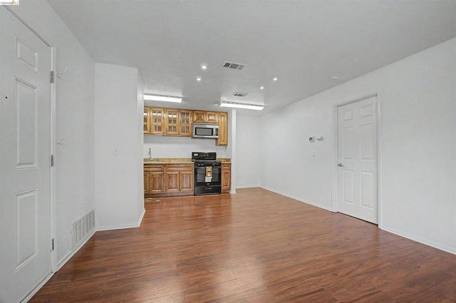 222 Piedmont Lane, Pittsburg, CA 94565