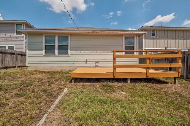 251 Pearl WAY, Buda, TX 78610