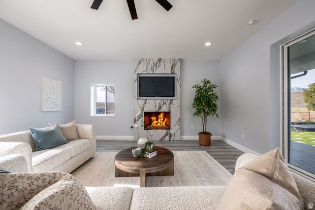 476 E SPRING DR, Toquerville, UT 84774