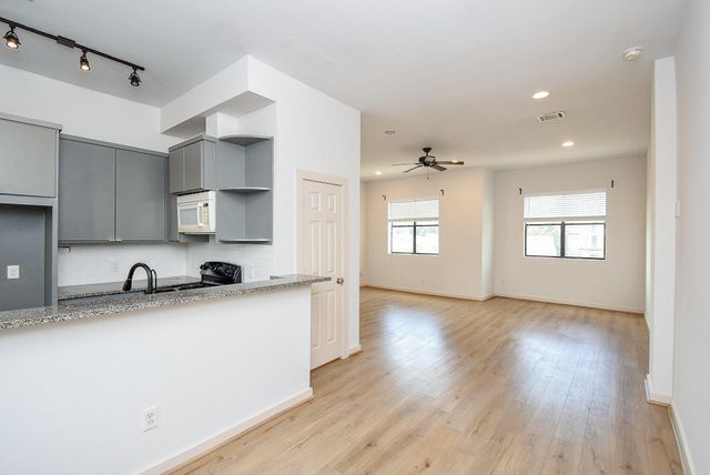 4106 Mckinney Street, Houston, TX 77023