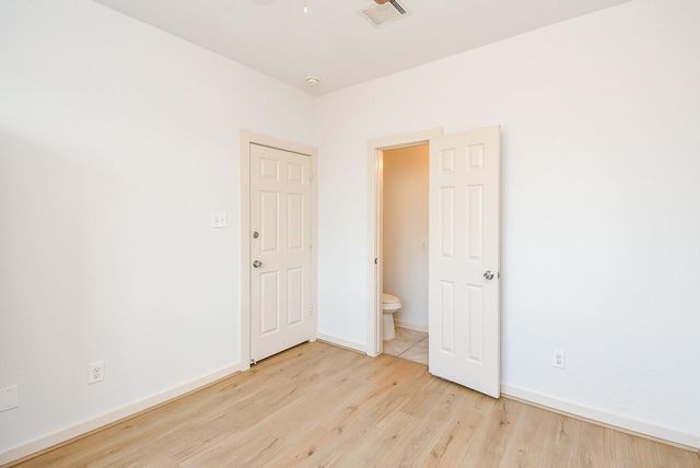 4106 Mckinney Street, Houston, TX 77023