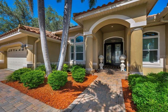 970 SOUTHERN PINE COURT NE, St Petersburg, FL 33703