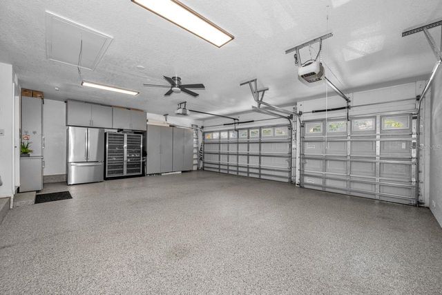 970 SOUTHERN PINE COURT NE, St Petersburg, FL 33703