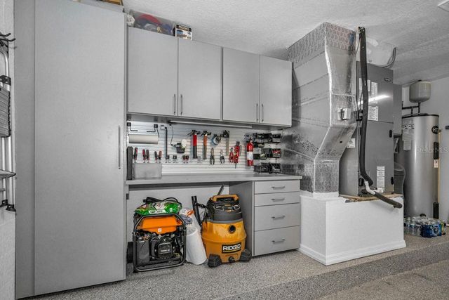 970 SOUTHERN PINE COURT NE, St Petersburg, FL 33703