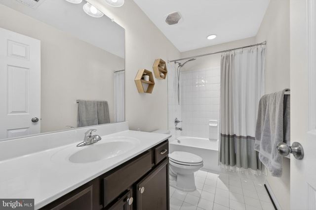 104 BLACKFORD DR, Stephenson, VA 22656