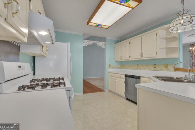 165 Masters Drive, Newnan, GA 30265