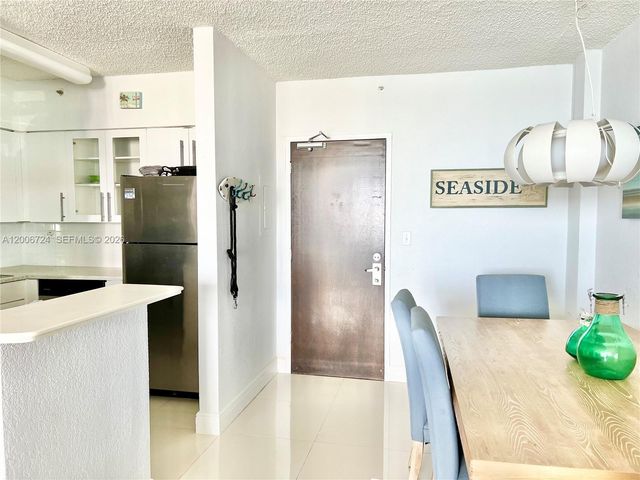 1500 Bay Rd 1232S, Miami Beach, FL 33139