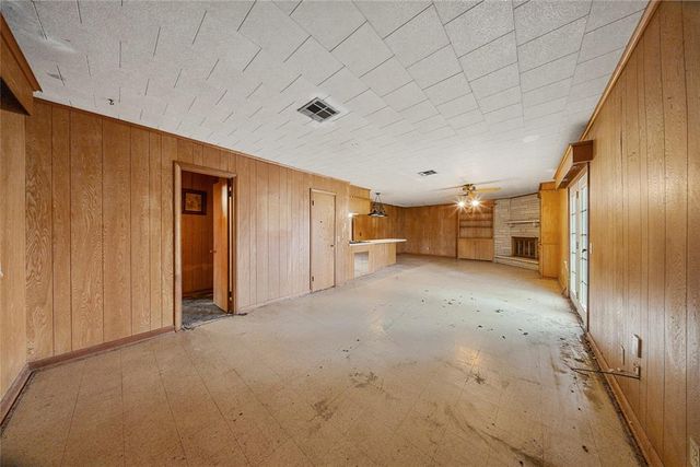 5337 NW 45th Street, Warr Acres, OK 73122