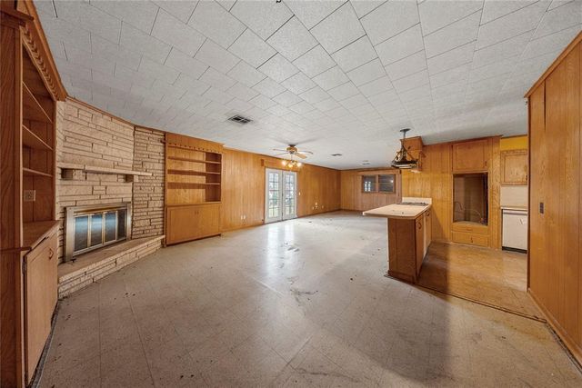 5337 NW 45th Street, Warr Acres, OK 73122