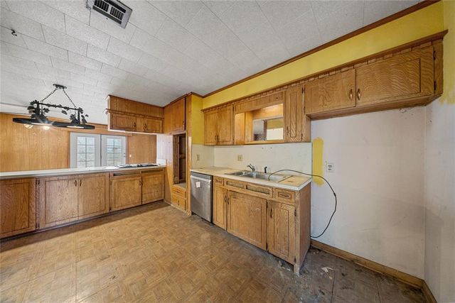 5337 NW 45th Street, Warr Acres, OK 73122