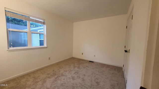 6014 Farm Gate Road, Raleigh, NC 27606