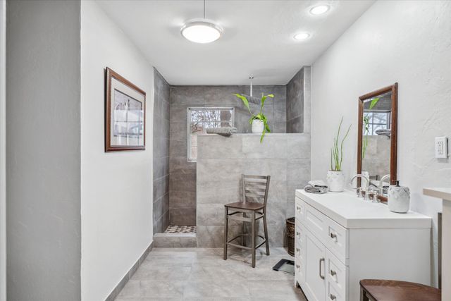103 Brandon, Edgewood, TX 75117