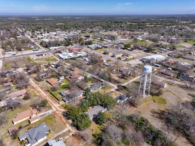 103 Brandon, Edgewood, TX 75117
