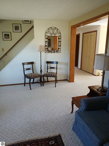 806 S Augres River Drive, Au Gres, MI 48703