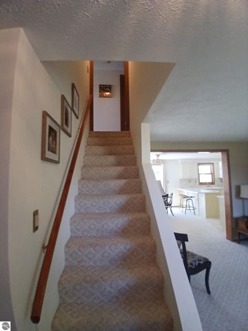 806 S Augres River Drive, Au Gres, MI 48703