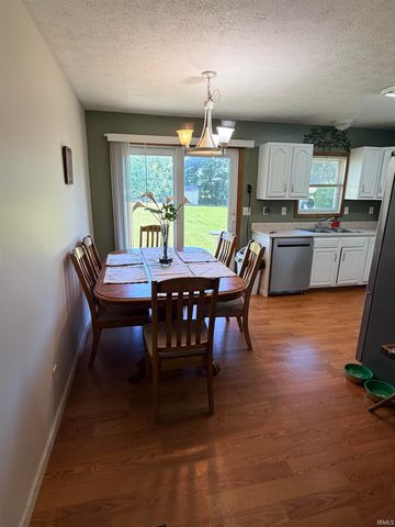 979 HIGHFIELD Court, Middlebury, IN 46540