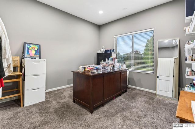 2001 S 195th Street, Omaha, NE 68130