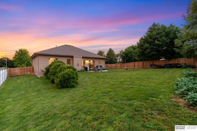 2001 S 195th Street, Omaha, NE 68130