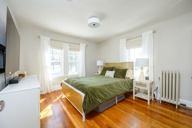 47 Academy Ave, Weymouth, MA 02189