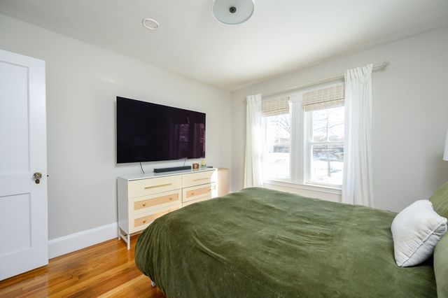 47 Academy Ave, Weymouth, MA 02189