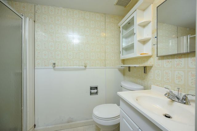 47 Academy Ave, Weymouth, MA 02189