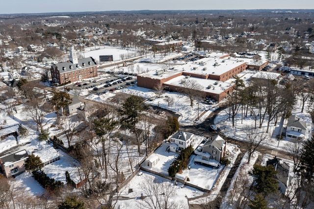 47 Academy Ave, Weymouth, MA 02189