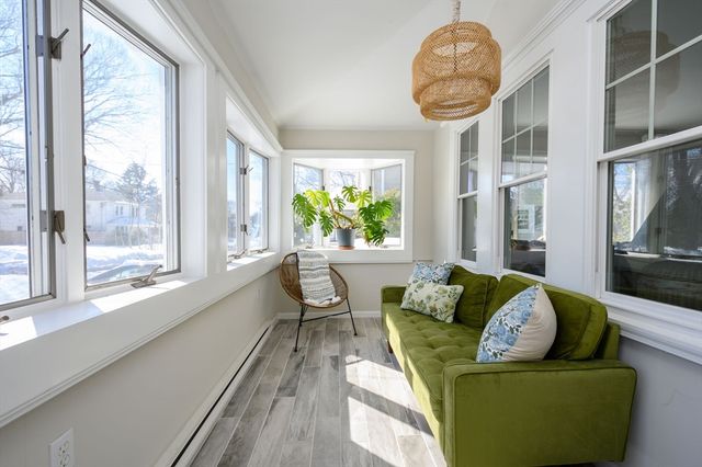 47 Academy Ave, Weymouth, MA 02189