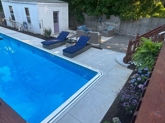 47 Academy Ave, Weymouth, MA 02189